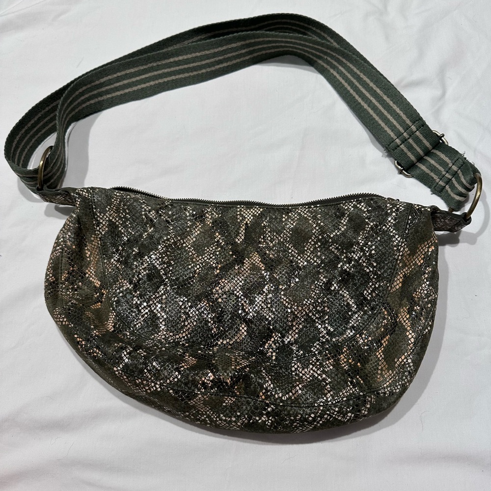 Anthropologie Snake Print Green
Gold Leather Hobo Shoulder or Crossbody
Bag
